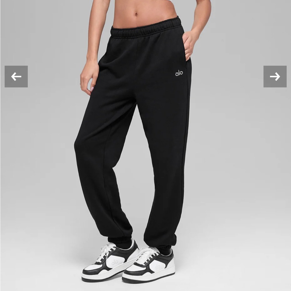 Alo Black Accolade Sweatpants M